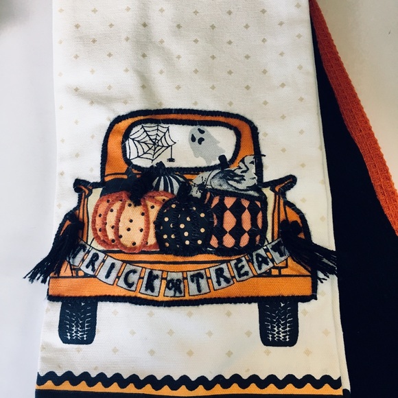 3 Haunted Halloween Embroidered Truck Towels Ghost - Picture 2 of 15